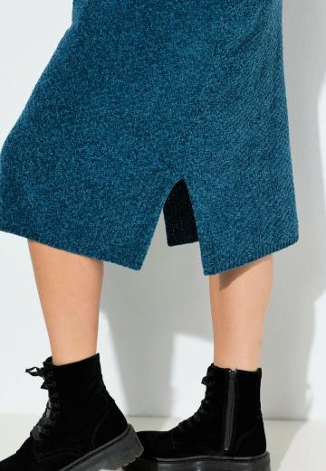 Вязаное платье