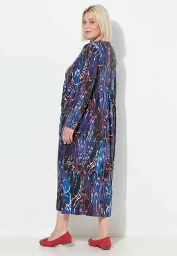 Вязаное платье