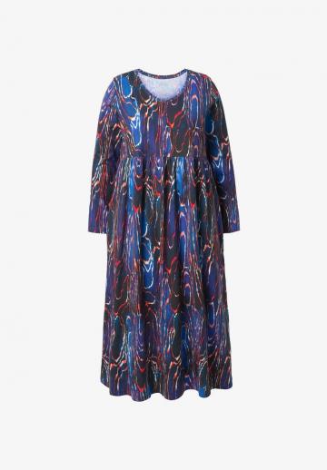 Вязаное платье