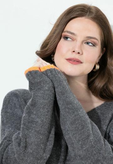 Длинный пуловер