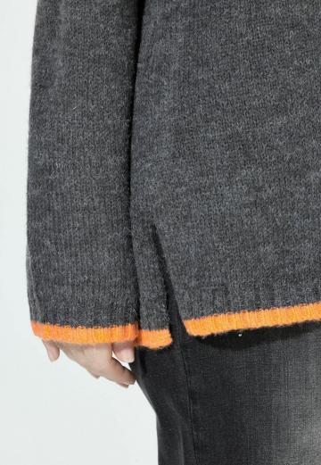 Длинный пуловер