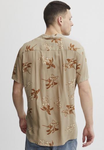 Рубашка с коротким рукавом