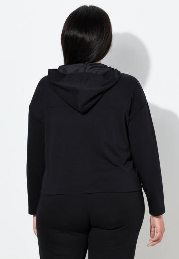 Пуловер с капюшоном