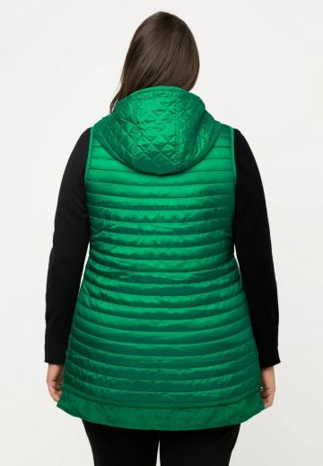 Длинный жилет