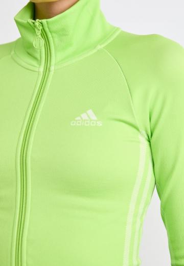 Спортивная куртка