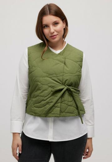 Короткая куртка