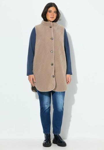 Длинный жилет