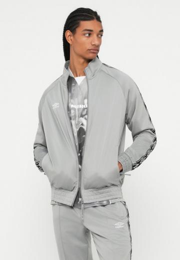 Спортивная куртка