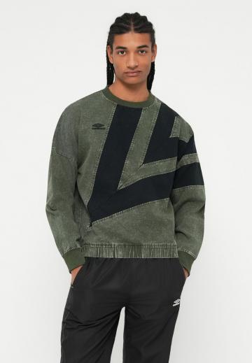 Спортивная кофта