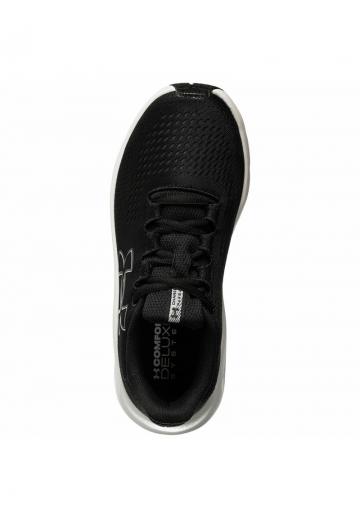 Беговые кроссовки