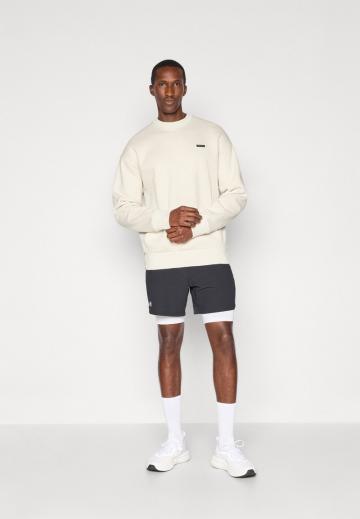 Спортивная кофта