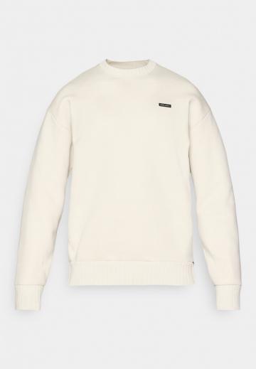 Спортивная кофта