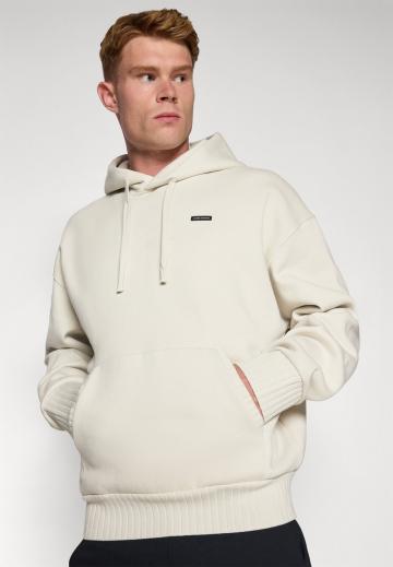 Спортивная кофта