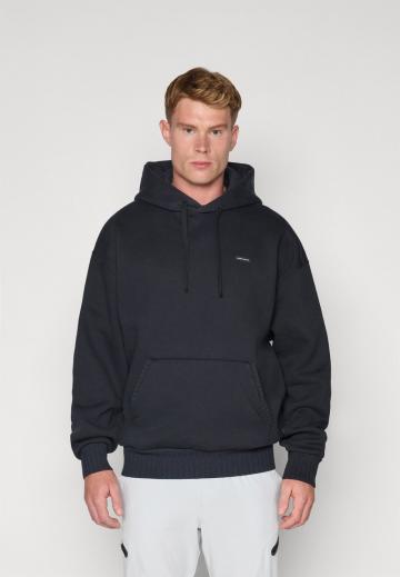 Спортивная кофта