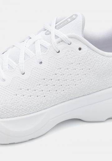 Беговые кроссовки