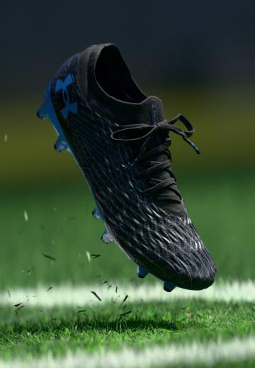 Футбольные бутсы