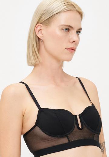 Бюстгальтер