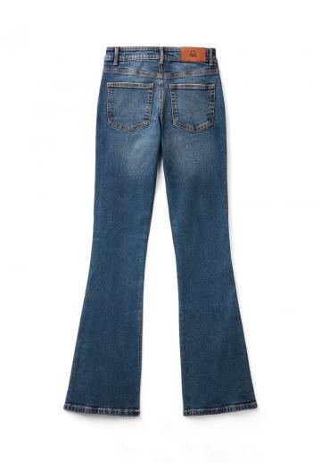 Клешеные брюки