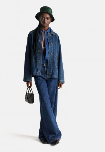 Клешеные джинсы