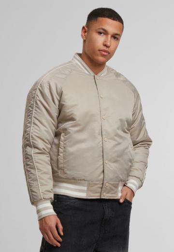 Куртка бомбер