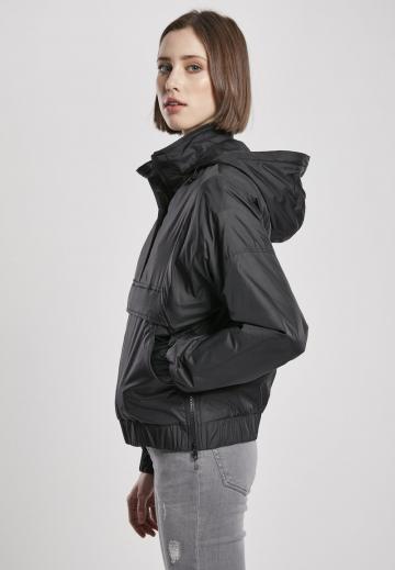 Куртка с накладнымит карманами
