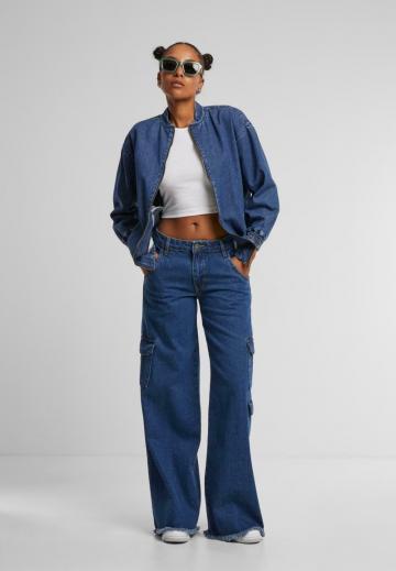 Джинсовая куртка