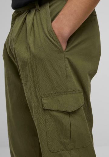 Брюки с накладными карманами