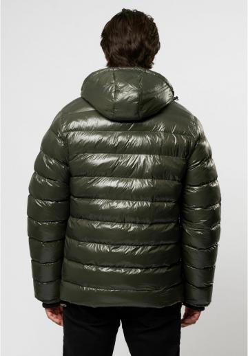 Зимняя куртка