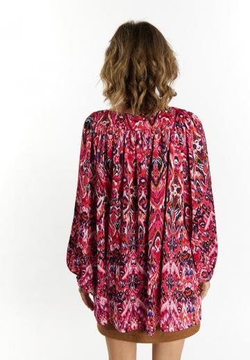 Длинная блузка