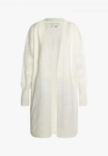 Длинный жилет