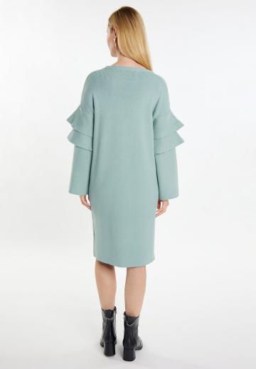 Вязаное платье