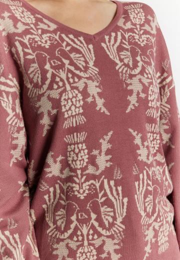 Пуловер с вырезом V