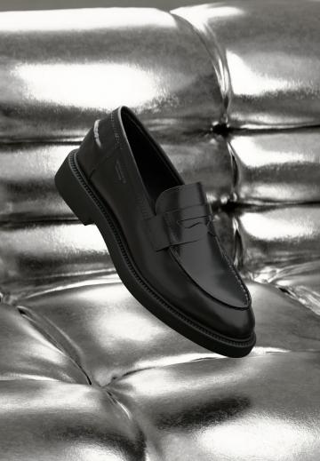 Полуботинки