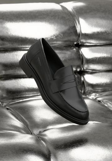 Полуботинки