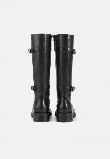 Сапоги на шнуровке