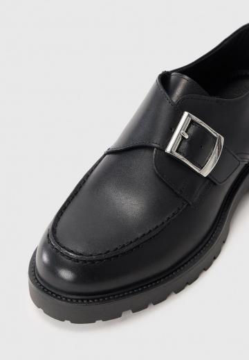 Полуботинки