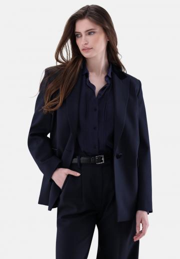 Короткое пальто