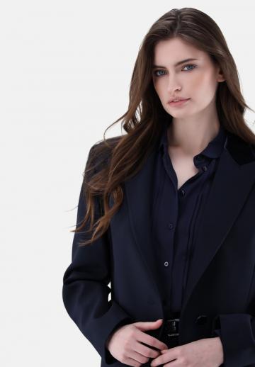 Короткое пальто