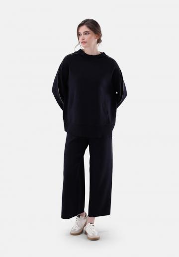 Пуловер с капюшоном