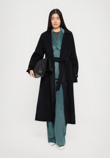 Шерстяное пальто