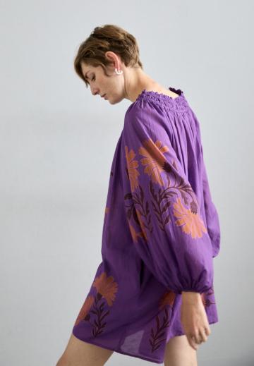 Короткое платье