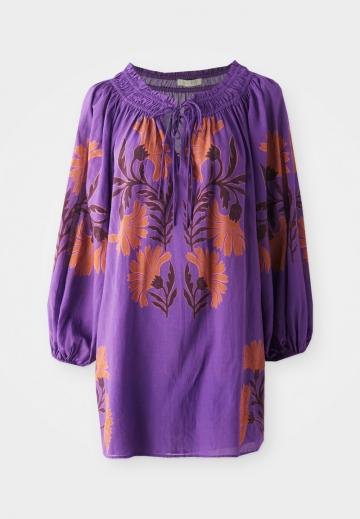 Короткое платье