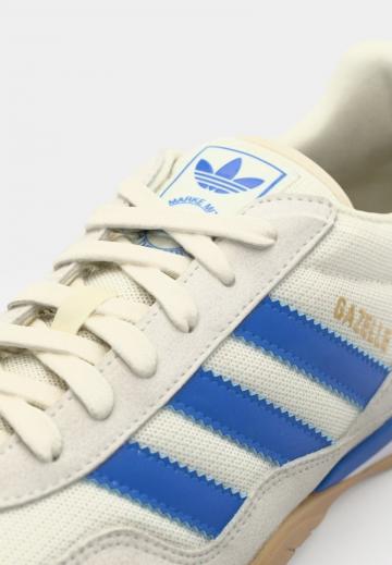 Гандбольные кроссовки