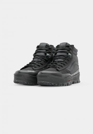 Высокие кеды