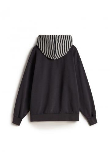 Пуловер с капюшоном