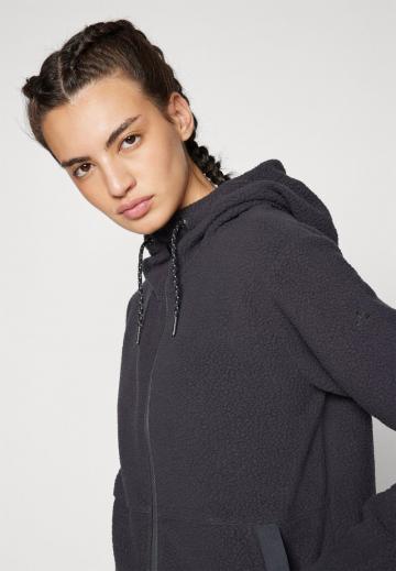 Флисовая куртка