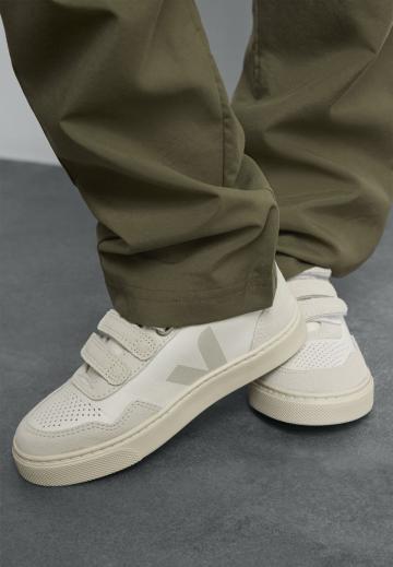 Детская обувь