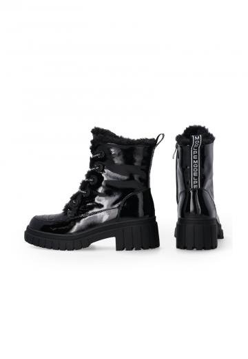 Зимние ботинки