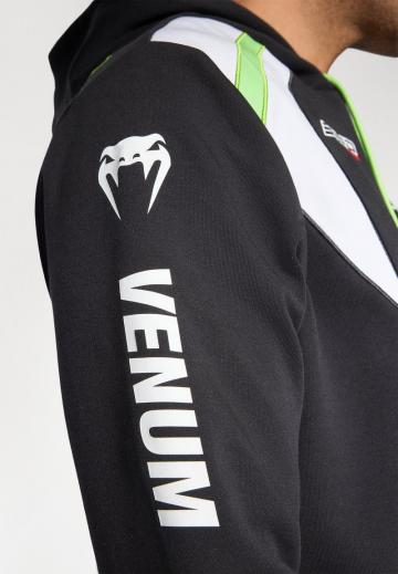 Спортивная кофта