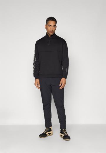 Спортивная кофта